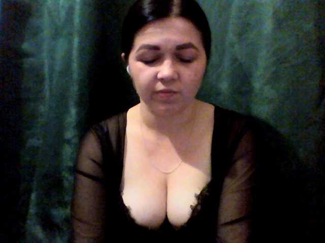 Anna332245 live cam on BongaCams