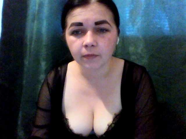 Anna332245 live cam on BongaCams