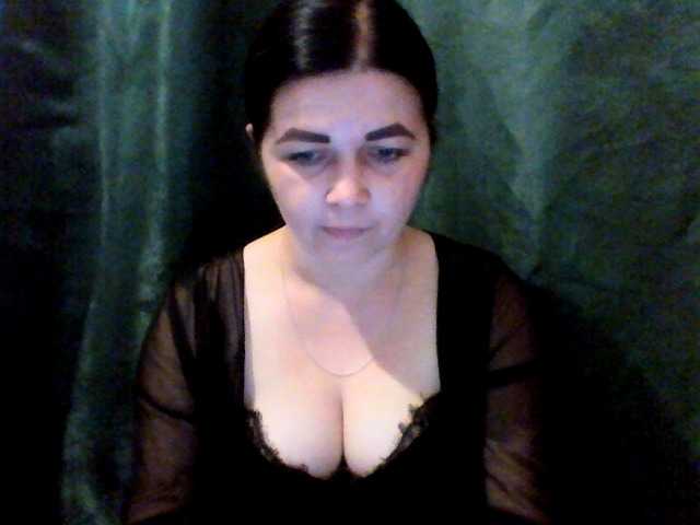 Anna332245 live cam on BongaCams