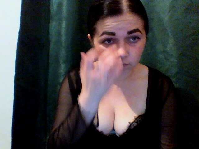 Anna332245 live cam on BongaCams