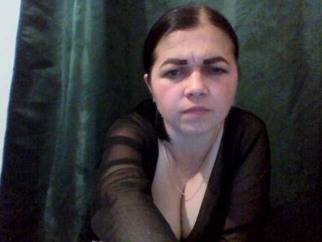 Anna332245, en directo ahora en BongaCams