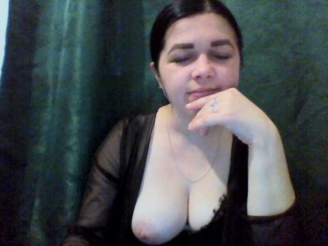 Anna332245, en vivo ahora en BongaCams