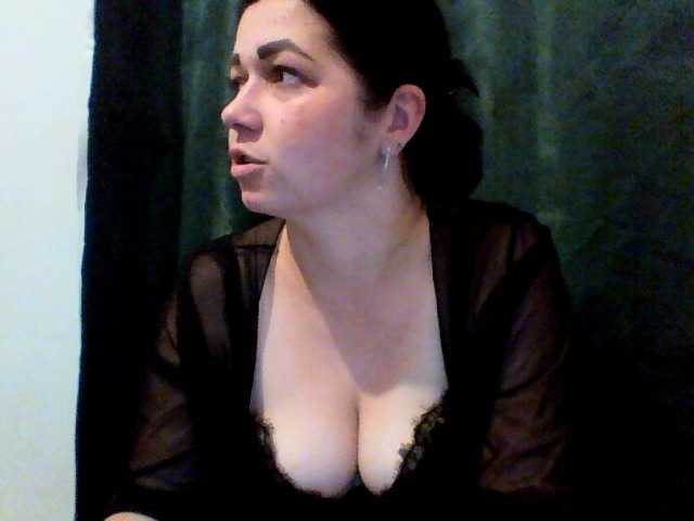 Anna332245 live cam on BongaCams