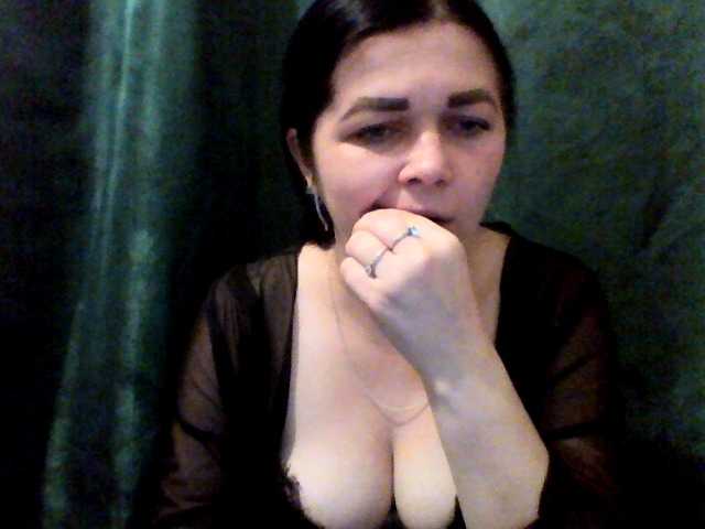 Anna332245, en vivo ahora en BongaCams