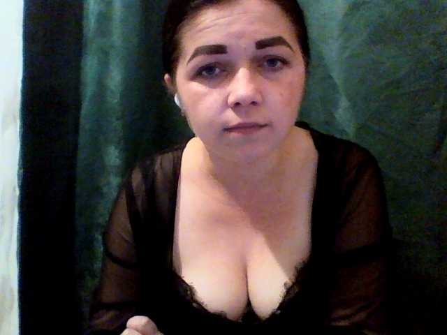 Anna332245 live cam on BongaCams