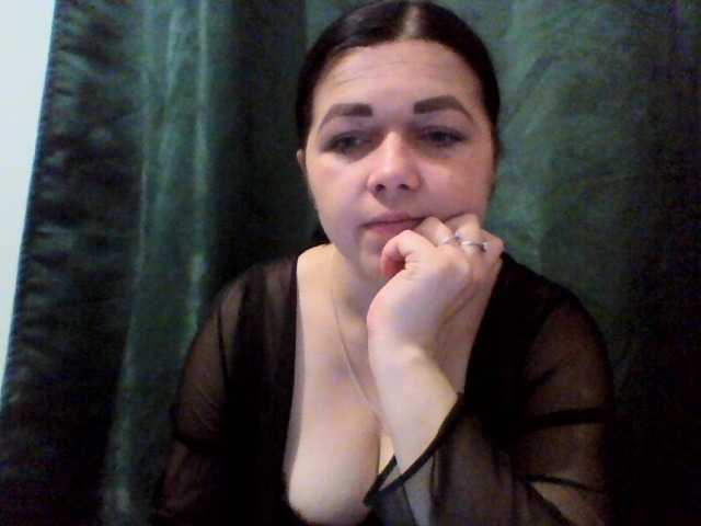 Anna332245 live cam on BongaCams