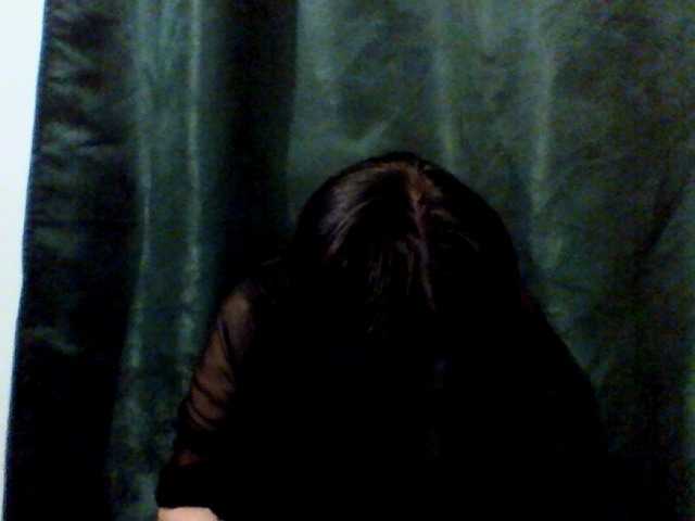 Anna332245 live cam on BongaCams