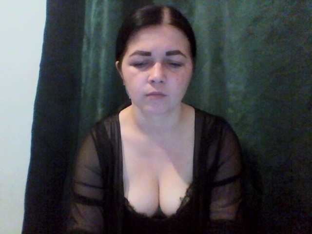 Anna332245 live cam on BongaCams