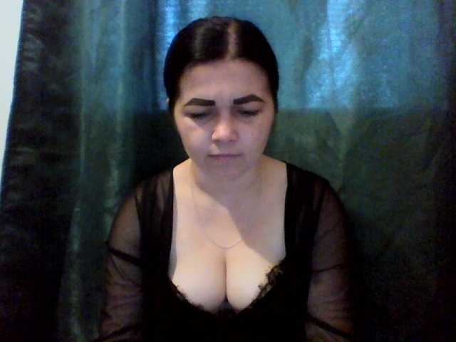 Anna332245 live cam on BongaCams