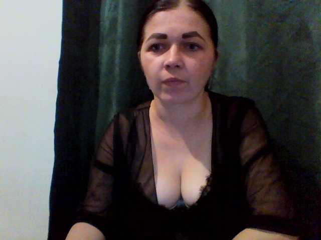 Anna332245 live cam on BongaCams