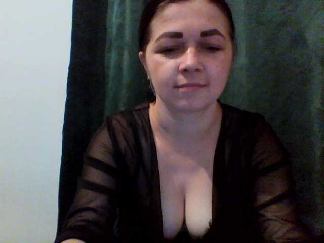 Anna332245 live cam on BongaCams
