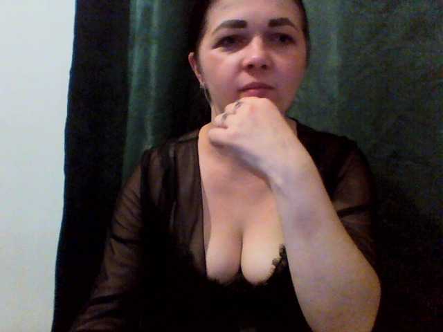 Anna332245 live cam on BongaCams