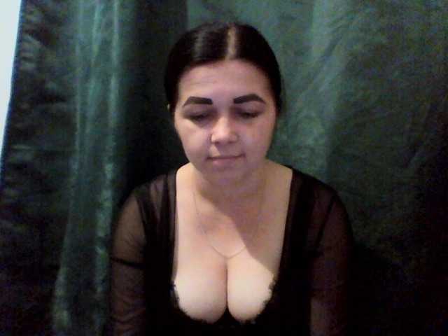 Anna332245 live cam on BongaCams