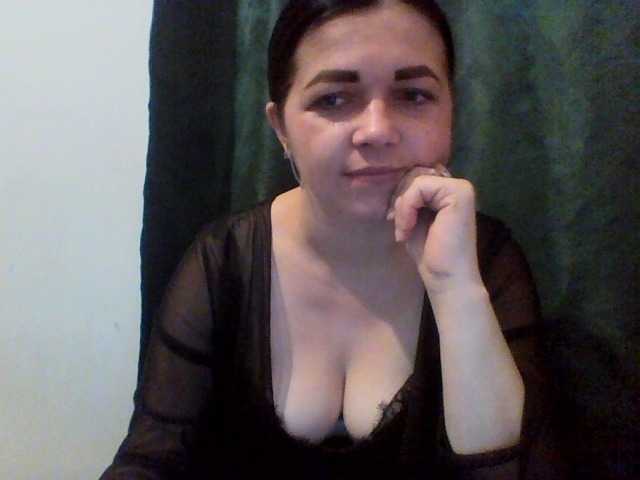 Anna332245 live cam on BongaCams