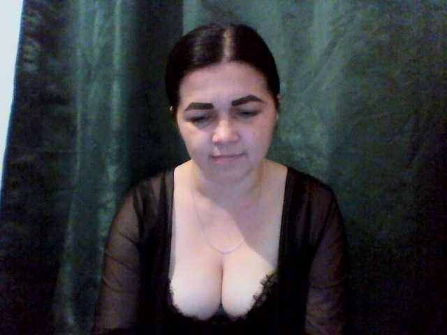 Anna332245 live cam on BongaCams