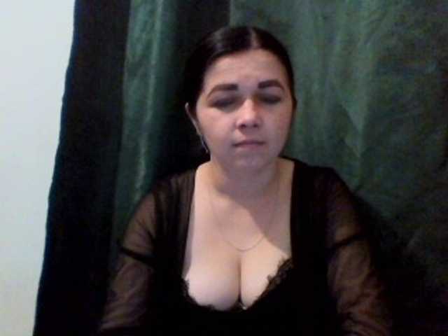 Anna332245 live cam on BongaCams