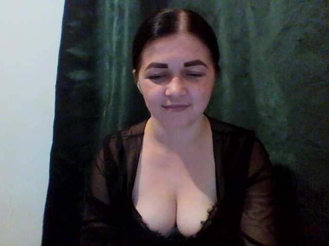 Anna332245 live cam on BongaCams