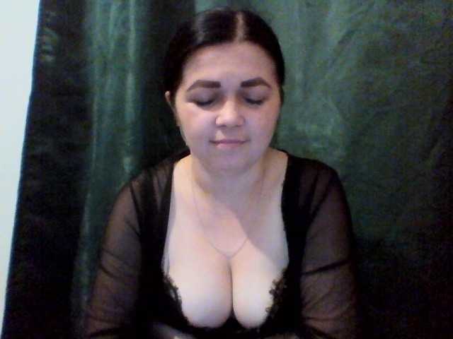 Anna332245 live cam on BongaCams