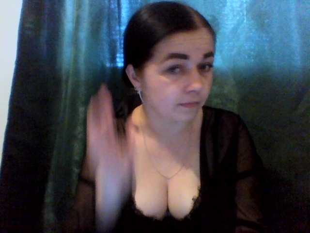 Anna332245, live now on BongaCams