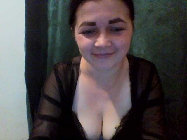 Anna332245 live cam on BongaCams