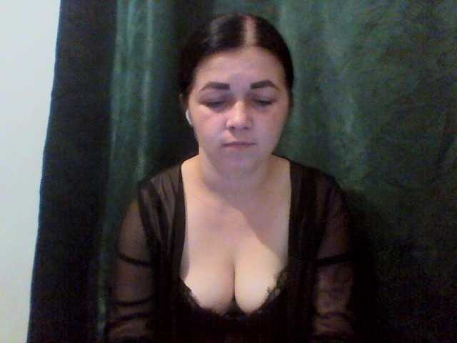 Anna332245 live cam on BongaCams