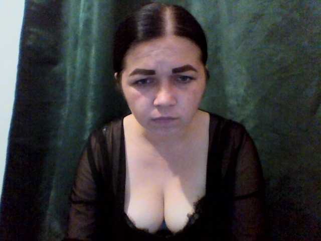 Anna332245 live cam on BongaCams