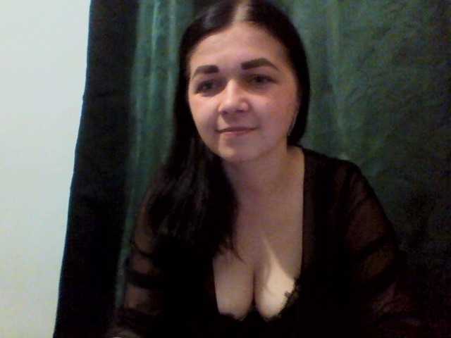 Anna332245 live cam on BongaCams
