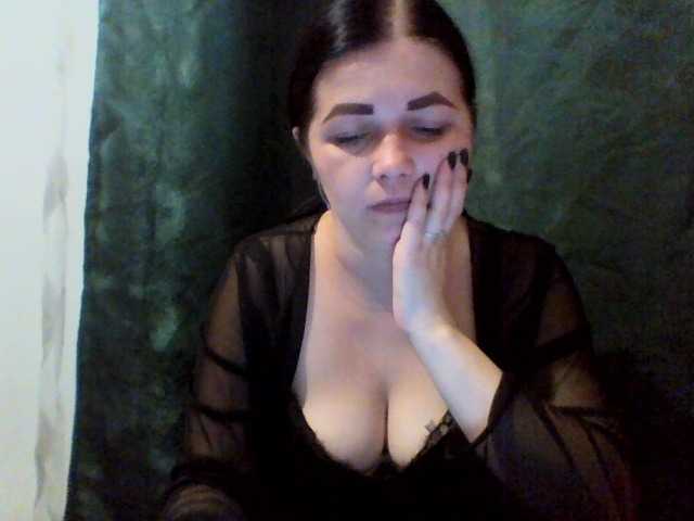 Anna332245 live cam on BongaCams