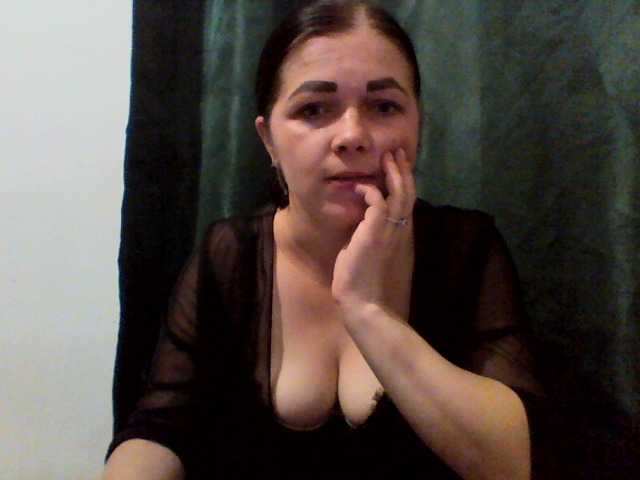 Anna332245 live cam on BongaCams