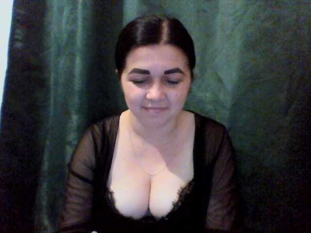 Anna332245 live cam on BongaCams