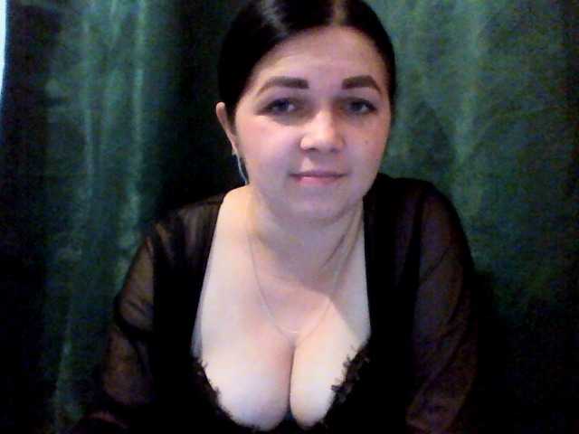 Anna332245 live cam on BongaCams