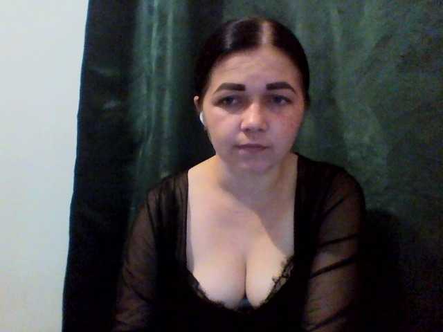 Anna332245 live cam on BongaCams