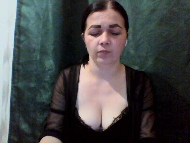 Anna332245 live cam on BongaCams