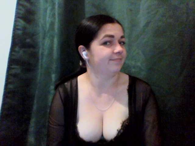 Anna332245 live cam on BongaCams