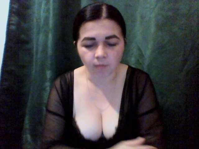 Anna332245 live cam on BongaCams