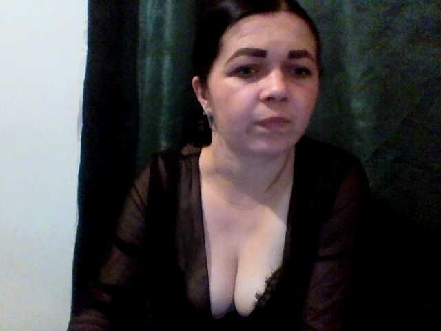 Anna332245 live cam on BongaCams