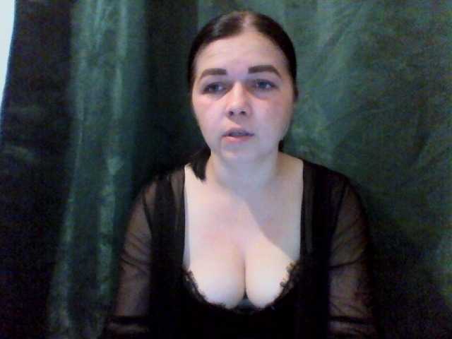 Anna332245 live cam on BongaCams