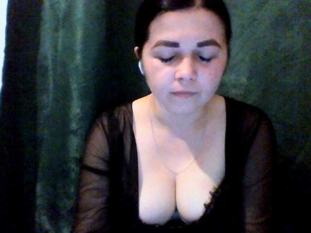 Anna332245, en vivo ahora en BongaCams