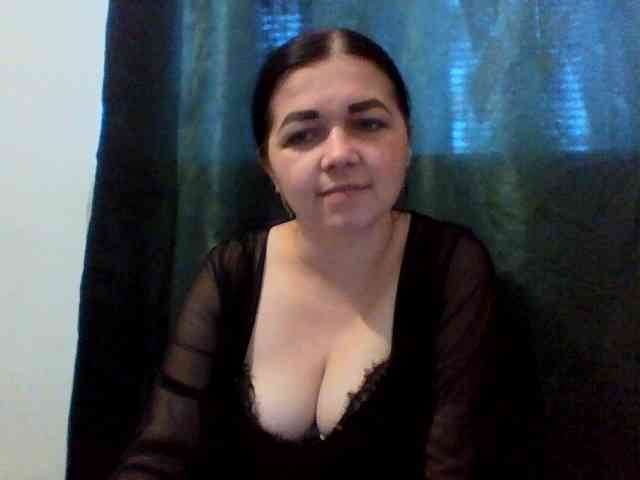 Anna332245 webcam