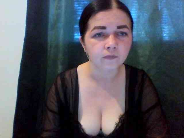 Anna332245 webcam