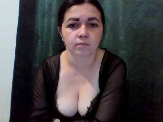Anna332245 webcam