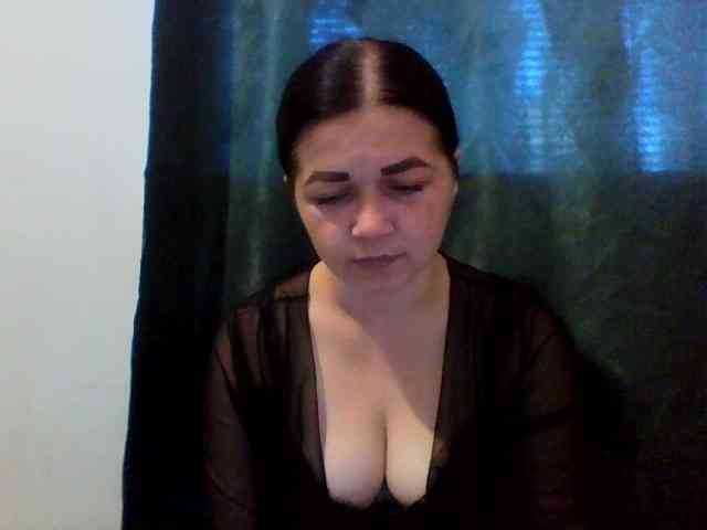 Anna332245 webcam