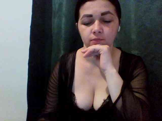 Model: Anna332245