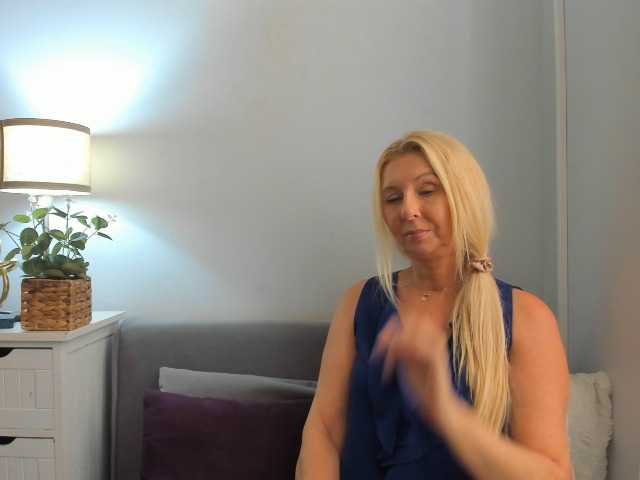ClareSensual live cam on BongaCams