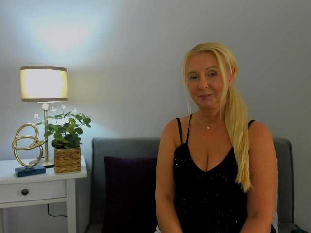 ClareSensual live cam on BongaCams