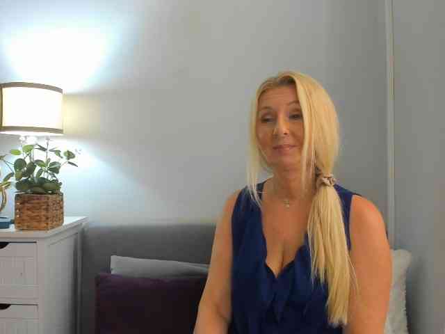 ClareSensual webcam