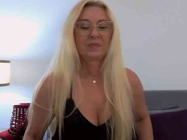 ClareSensual webcam
