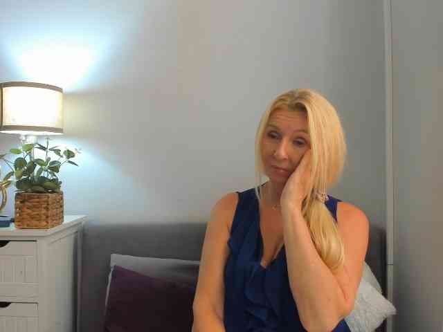 ClareSensual webcam