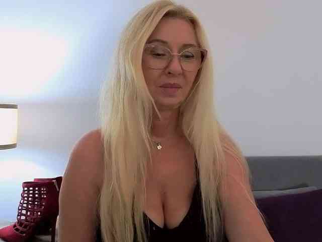 ClareSensual webcam