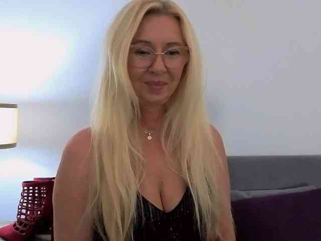 ClareSensual webcam